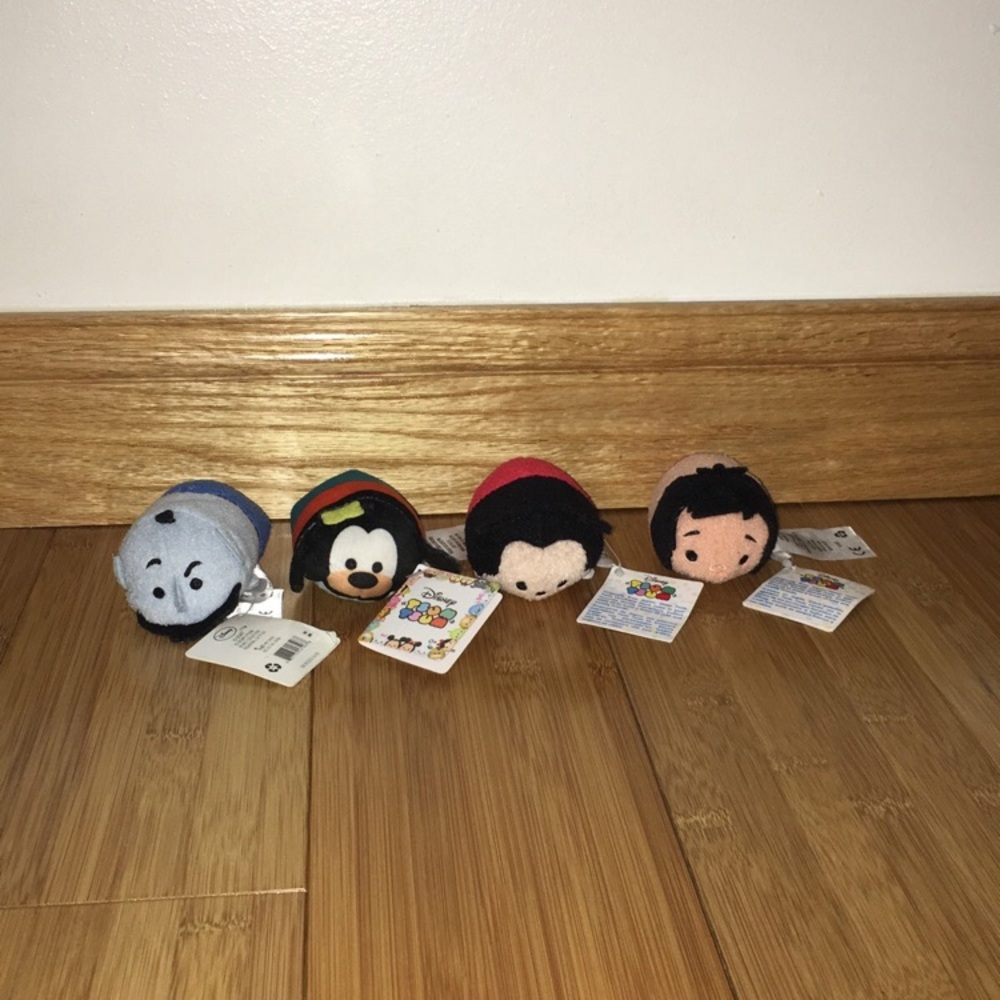 NWT Disney Tsum Tsum Plush Lot